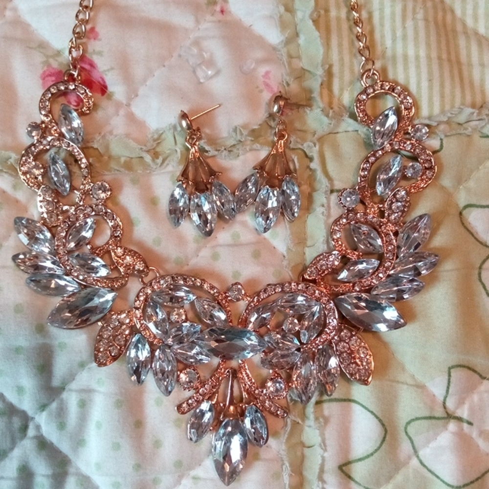Rhinestone Necklace Set